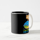 I_M反社会的ではない私は単にホームカートに滞在することを好む ツートーンマグカップ (正面右)