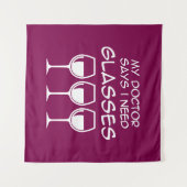 I need glasses タペストリー (正面(横))