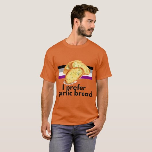 I Prefer Garlic Bread Aseual Pride retro Tシャツ (正面フル)