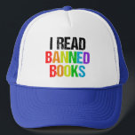 I Read Banned Books Rainbow キャップ<br><div class="desc">I read banned books. A cool rainbow hat for people who like reading LGBTQ novels and other things that have been removed from the school library. A cute liberal gift.</div>