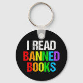 I Read Banned Books Rainbow キーホルダー (正面)
