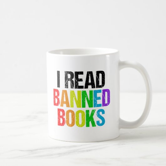I Read Banned Books Rainbow コーヒーマグカップ (右)