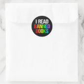 I Read Banned Books Rainbow ラウンドシール (バッグ)