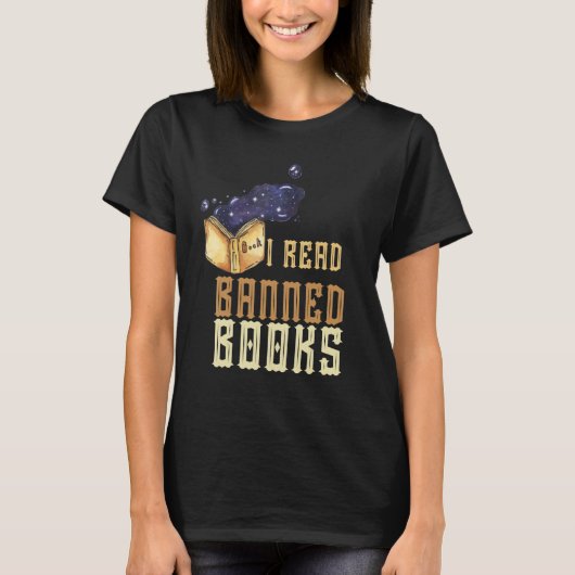 I Read Banned Books Reader Bookworm 8 Tシャツ (正面)