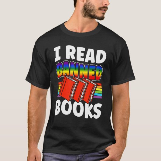I Read Banned Books Reading Library 4 Tシャツ (正面)