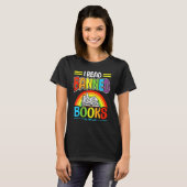 I Read Banned Books Reading Library 5 Tシャツ (正面フル)