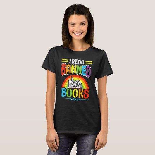 I Read Banned Books Reading Library 5 Tシャツ (正面フル)