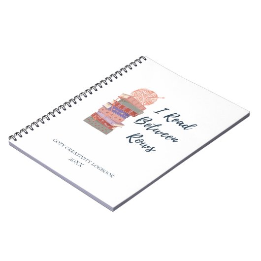 I Read Between Rows Crochet Knitting Book Lover ノートブック (左側)
