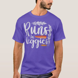 I Run On Veggies Funny Vegan Vegetarian Runner Veg Tシャツ
