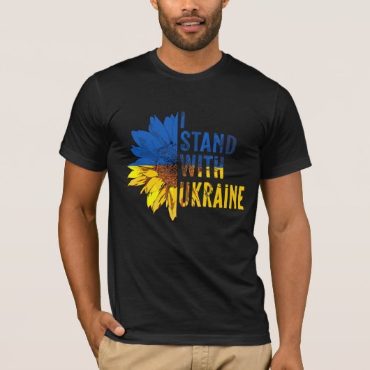I stand with Ukraine. Sunflower symbol of Peace.  Tシャツ (正面)