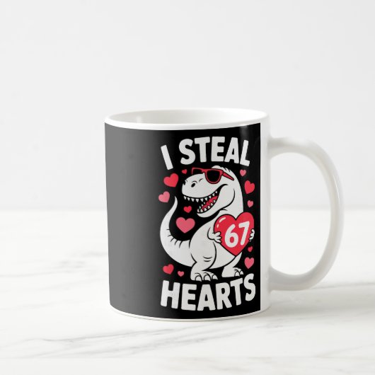 I Steal 67 Hearts Funny 67 Valentine Dinosaur Men  コーヒーマグカップ (右)