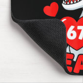 I Steal 67 Hearts Funny 67 Valentine Dinosaur Men  マウスパッド (コーナー)