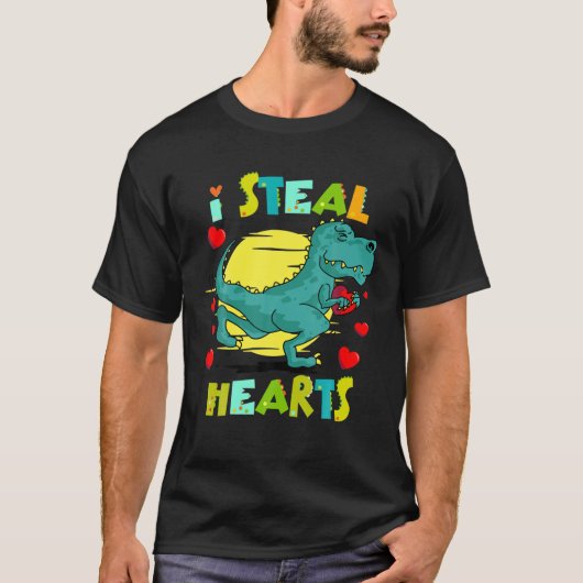 I Steal Hearts Boys Funny Valentines Day Kids Dino Tシャツ (正面)