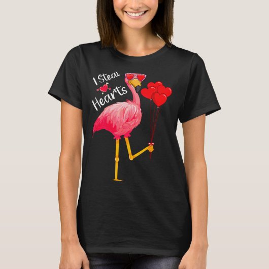 I Steal Hearts Funny Flamingo Lover Valentine's Da Tシャツ (正面)