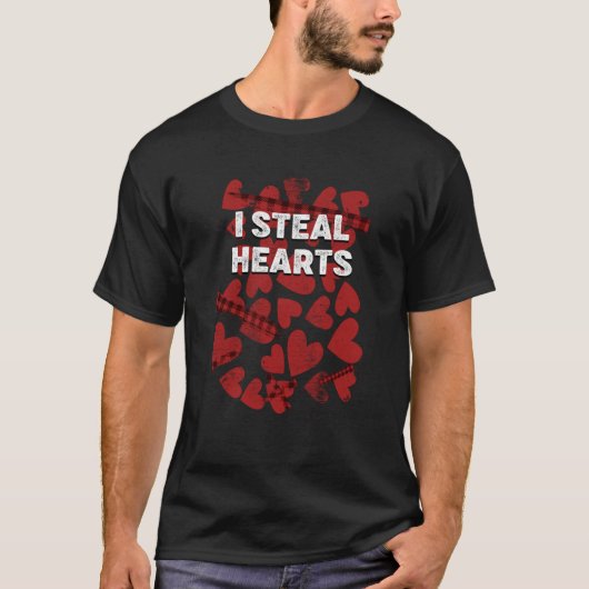 I Steal Hearts Valentines Day Humor Matching Coupl Tシャツ (正面)