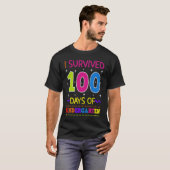I Survived 100 Days Of Kindergarten Pre K Teacher  Tシャツ (正面フル)