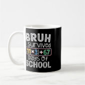 I Survived 100 Days School Bruh Math Equation 100  コーヒーマグカップ (左)