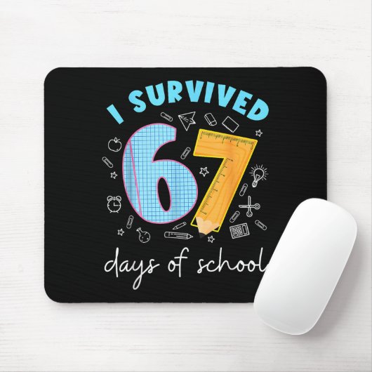 I Survived 67 Days Of School 67 Meme Science Teach マウスパッド (マウス)