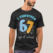 I Survived 67 Days Of School 67 Meme Science Teach Tシャツ (正面)