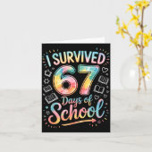 I Survived 67 Days Of School Celebration  カード (黄色い花)
