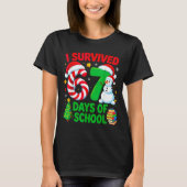 I Survived 67 Days Of School Christmas Candy Cane  Tシャツ (正面)