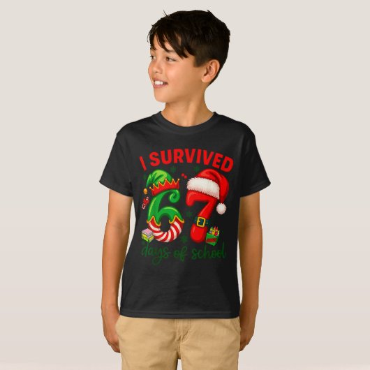 I Survived 67 Days Of School Christmas Candy Cane  Tシャツ (正面フル)