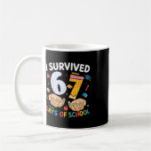 I Survived 67 Days Of School Cool Teacher Design _ コーヒーマグカップ (左)