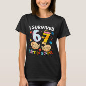 I Survived 67 Days Of School Cool Teacher Design  Tシャツ (正面)