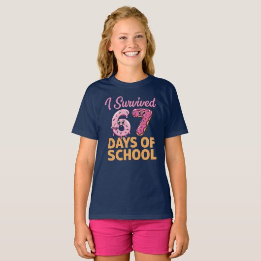 I Survived 67 Days of School Donut Funny Kids Tシャツ (正面フル)