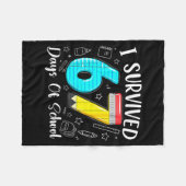 I Survived 67 Days Of School Funny 67 Meme Teacher フリースブランケット (正面(横))