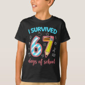 I Survived 67 Days Of School Funny 67 Meme Teacher Tシャツ (正面)