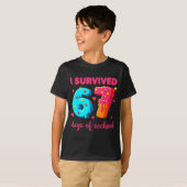 I Survived 67 Days Of School Funny 67 Meme Teacher Tシャツ (正面フル)