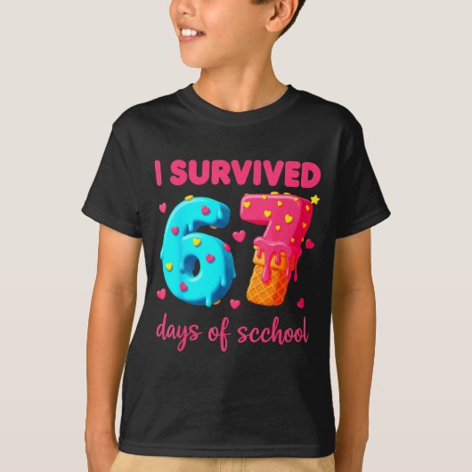 I Survived 67 Days Of School Funny 67 Meme Teacher Tシャツ (正面)
