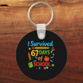 I Survived 67 Days Of School Funny 67 Teachers Stu キーホルダー (正面)