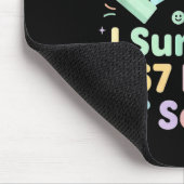 I Survived 67 Days Of School Funny 67 Teachers Stu マウスパッド (コーナー)