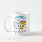 I Survived 67 Days Of School Funny 6 7 Meme Teache コーヒーマグカップ (左)