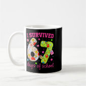 I Survived 67 Days Of School Funny Camouflage Boy コーヒーマグカップ (左)