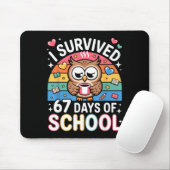 I Survived 67 Days Of School Funny Coffee Owl Scho マウスパッド (マウス)