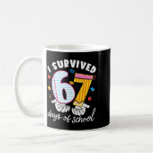 I Survived 67 Days Of School Funny Cool Meme Stude コーヒーマグカップ (左)