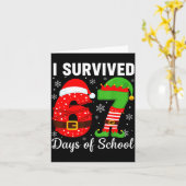 I Survived 67 Days Of School Funny Elf Christmas S カード (黄色い花)