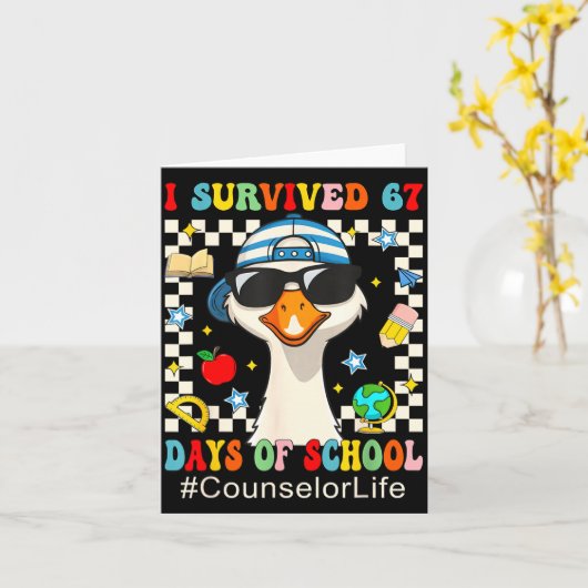 I Survived 67 Days Of School Funny Goose Boys Coun カード (黄色い花)
