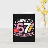 I Survived 67 Days Of School Funny Meme Student Te カード (黄色い花)