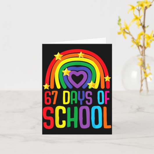 I Survived 67 Days Of School Funny Meme Student Te カード (黄色い花)