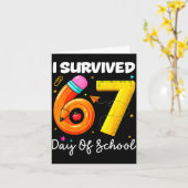 I Survived 67 Days Of School Funny Meme Teacher St カード (黄色い花)