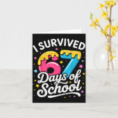 I Survived 67 Days Of School Funny Meme Teacher St カード (黄色い花)