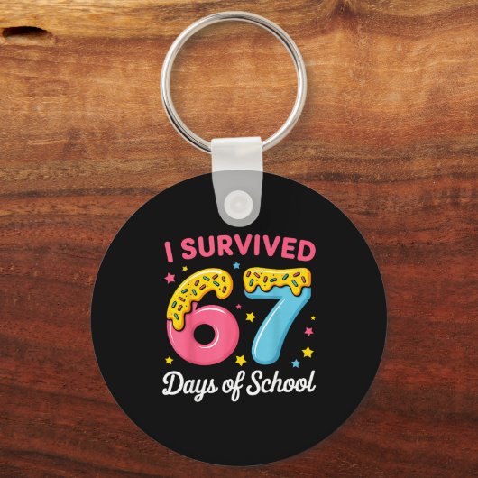 I Survived 67 Days Of School Funny Meme Teacher St キーホルダー (正面)