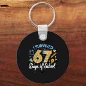 I Survived 67 Days Of School Funny Meme Teacher St キーホルダー (正面)