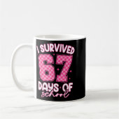 I Survived 67 Days Of School Funny Meme Teacher St コーヒーマグカップ (左)