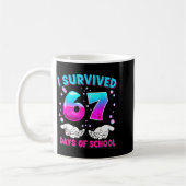I Survived 67 Days Of School Funny Meme Teacher St コーヒーマグカップ (左)