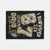 I Survived 67 Days Of School Funny Meme Teacher St フリースブランケット (正面(横))